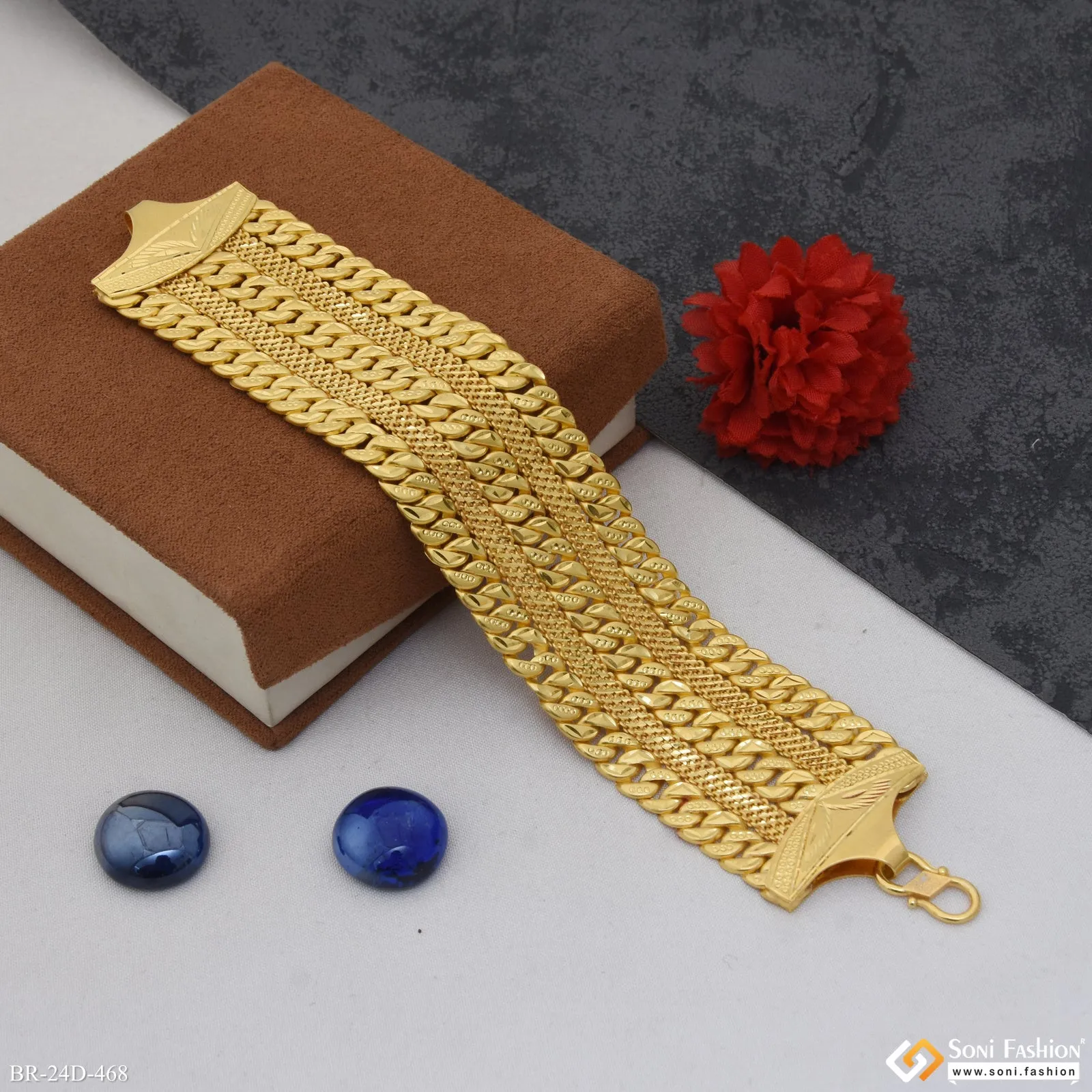2 In 1 Amazing Design Gold Plated Pokal Bracelet for Men - Style D468