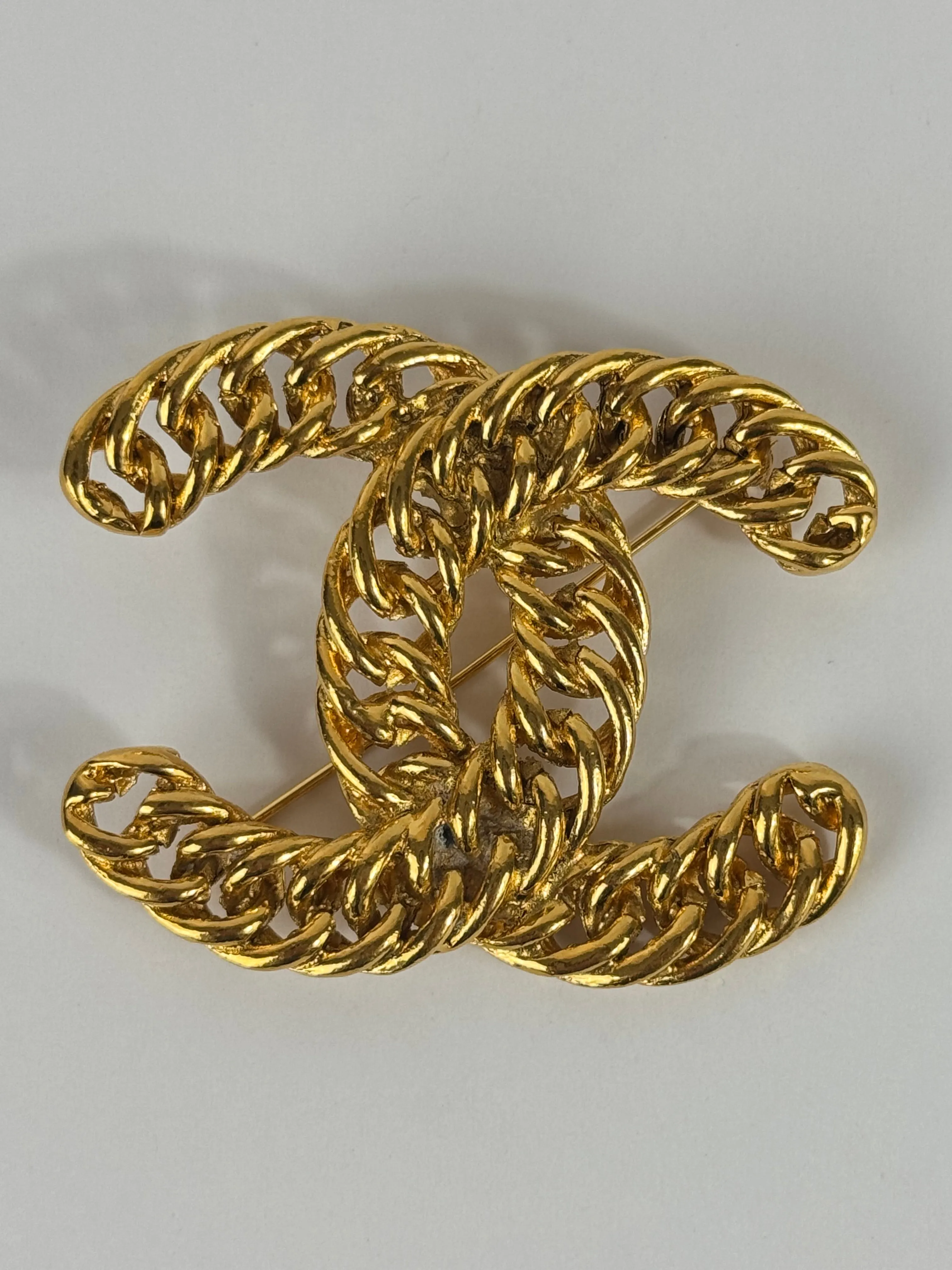 Chanel Vintage Brooch Chain Motif