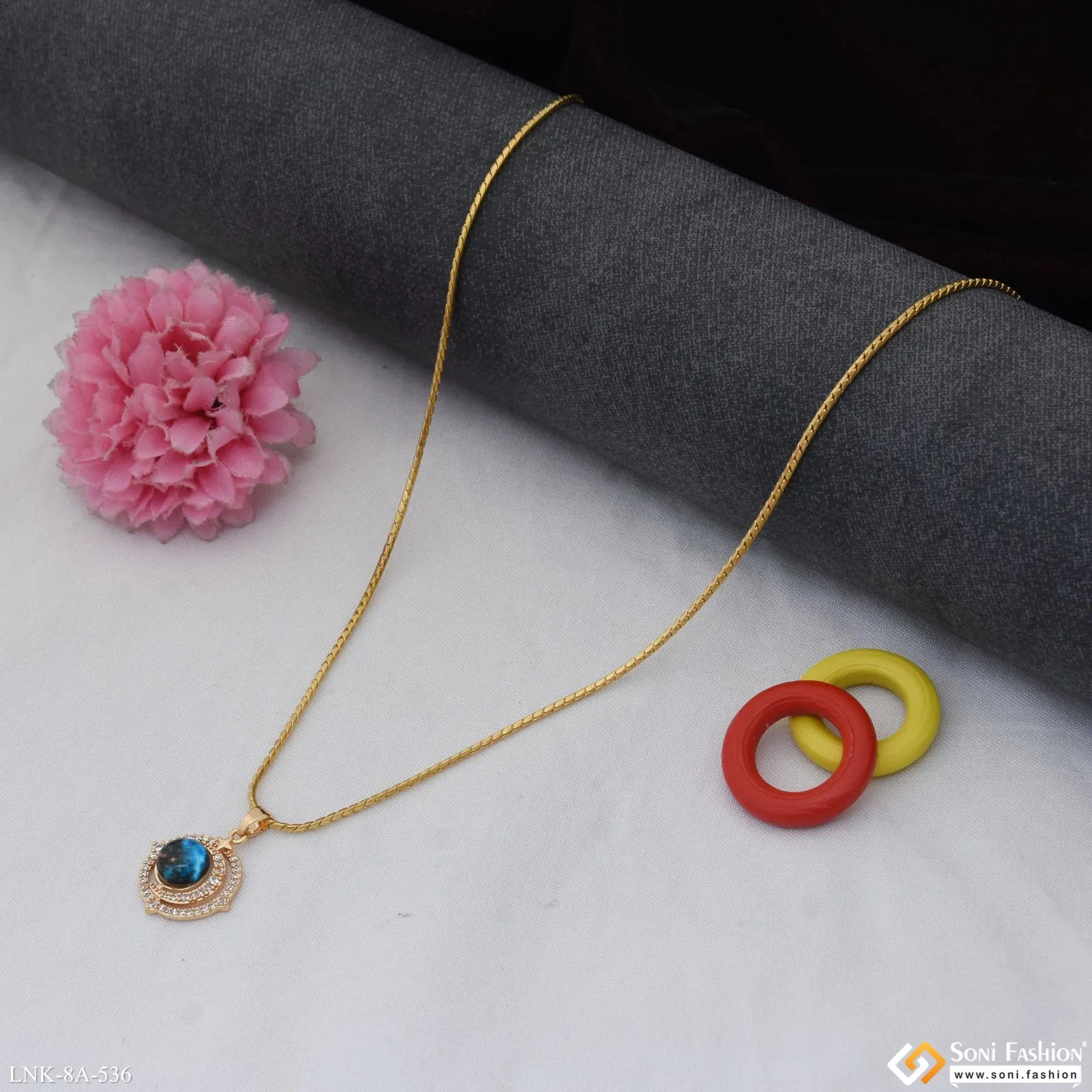 Dazzling Design Gold Plated Chain Pendant for Ladies - Style A536
