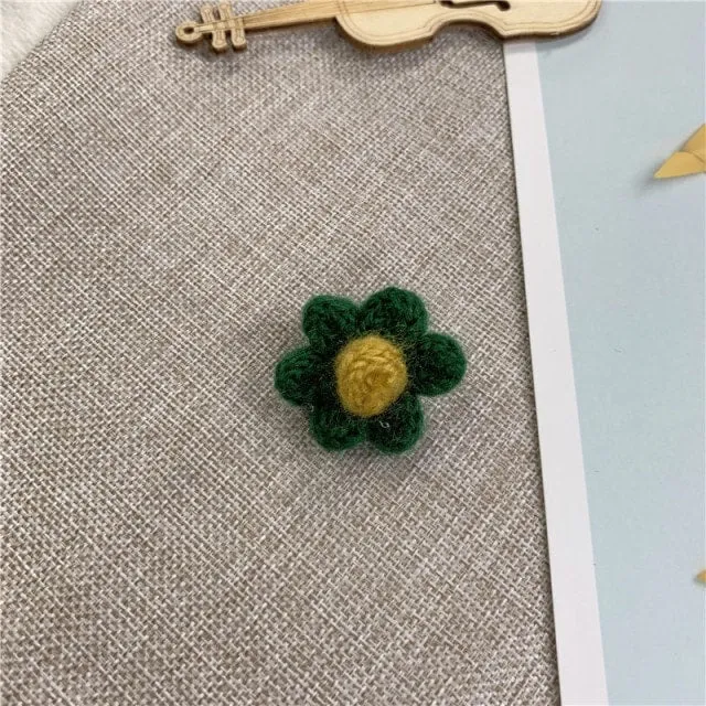 Kawaii Small Flower Brooch