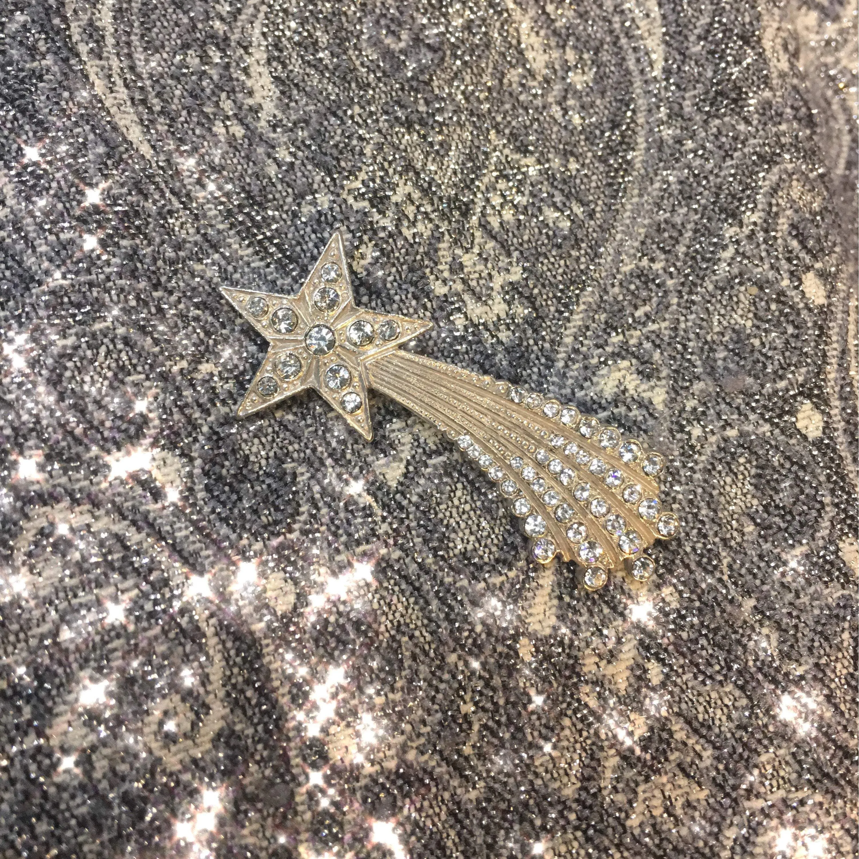 Shooting Star silver brooch